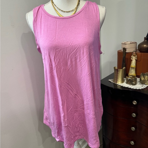 OLD NAVY PINK TANK TOP - Picture 1 of 6